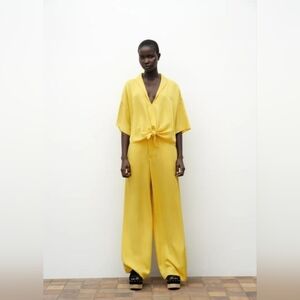 Zara Flowy Yellow Pants w/ Elastic, Size: M